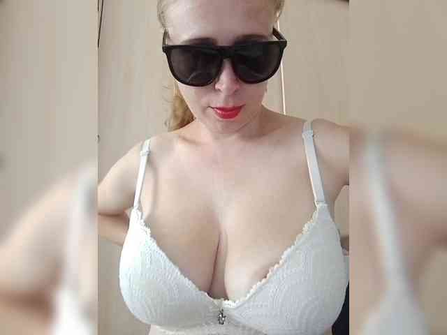 Dashulya666 webcam