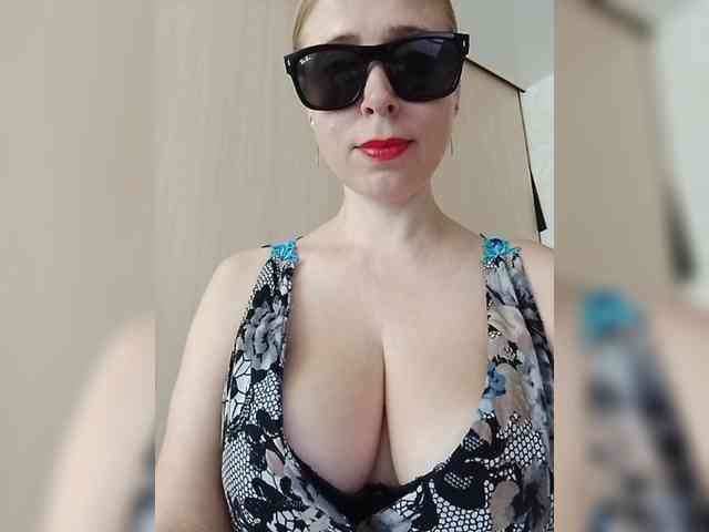 Dashulya666 webcam