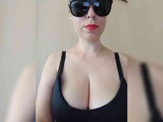 Dashulya666 webcam