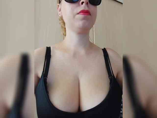 Dashulya666 webcam
