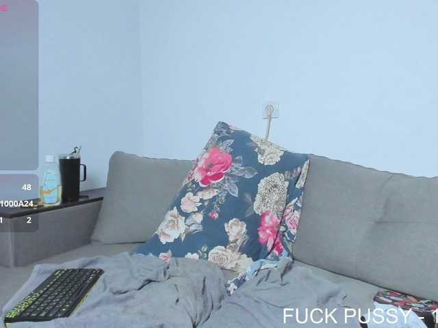 Cand1ce live cam on BongaCams