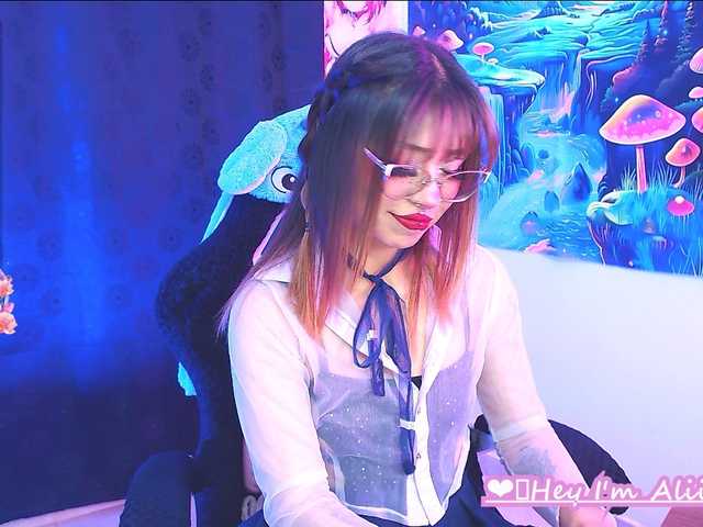 Alicee_34 live cam preview