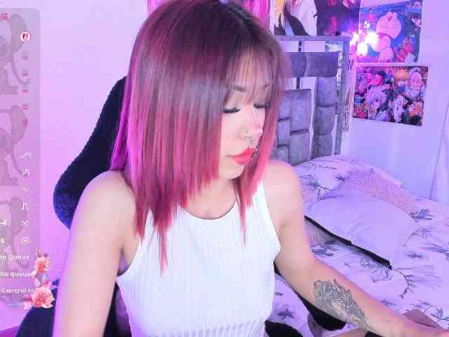 Model: Alicee_34