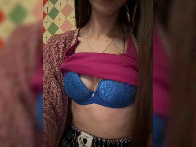 CherryLady23 webcam