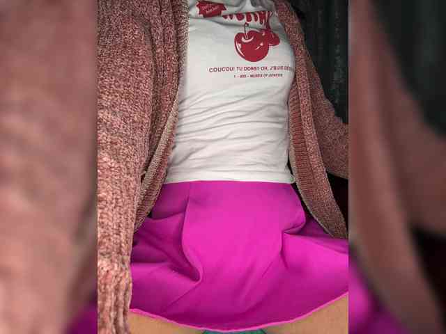 CherryLady23 webcam