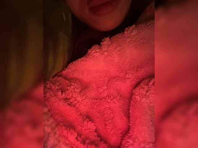 CherryLady23 webcam