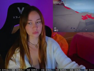 Emili1- Porn Show