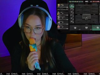Emili1- Porn Show