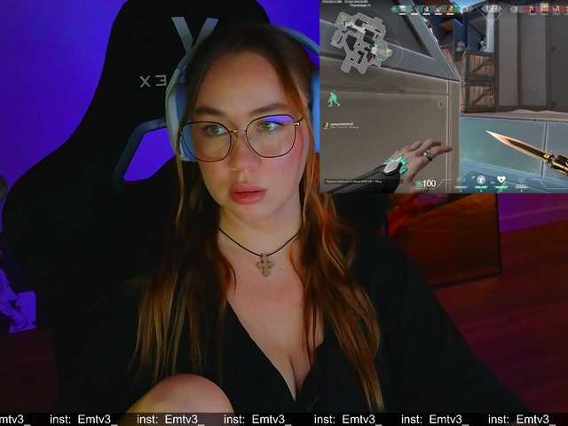 Emili1- live cam on BongaCams