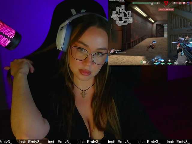 Emili1- live cam on BongaCams