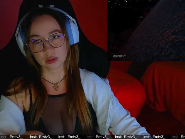 Emili1- live cam preview
