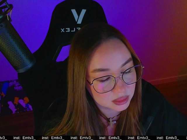 модель Emili1-