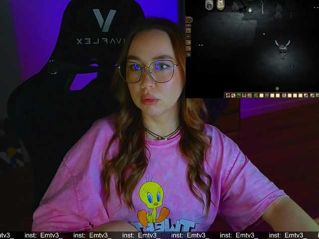 Emili1- live cam