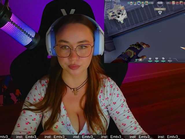 Emili1- live cam on BongaCams
