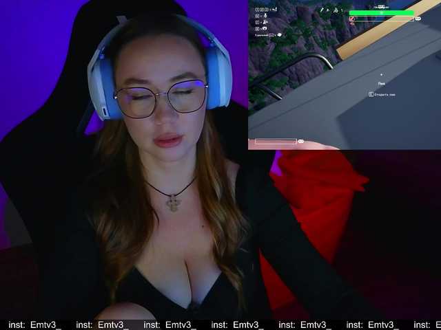 Emili1- live cam