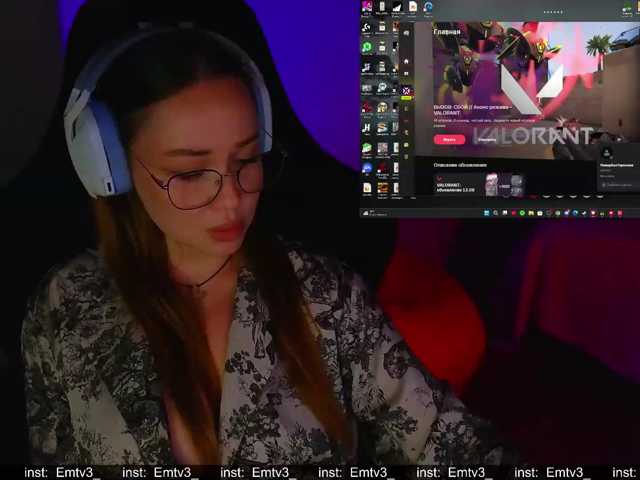 Emili1- live cam preview