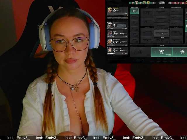 Emili1- live cam