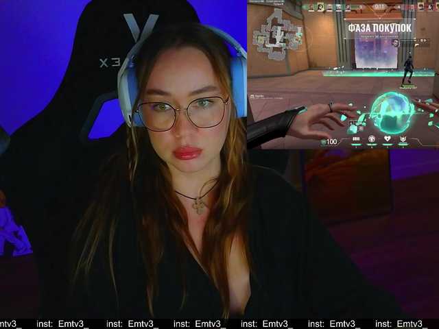 Emili1- live cam on BongaCams