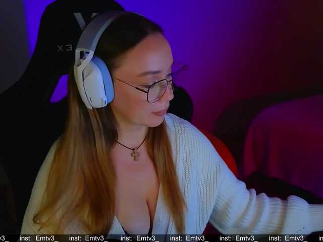 Emili1- live cam preview