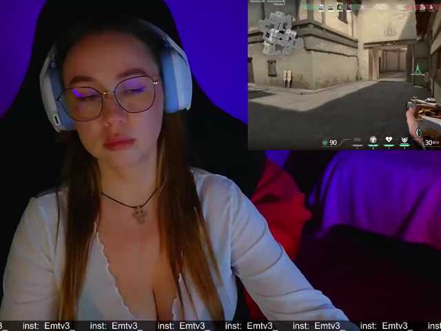Emili1- live cam on BongaCams
