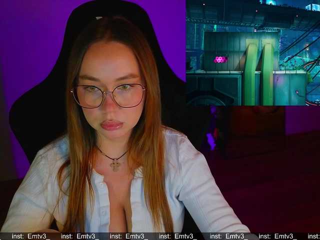 Emili1- live cam on BongaCams