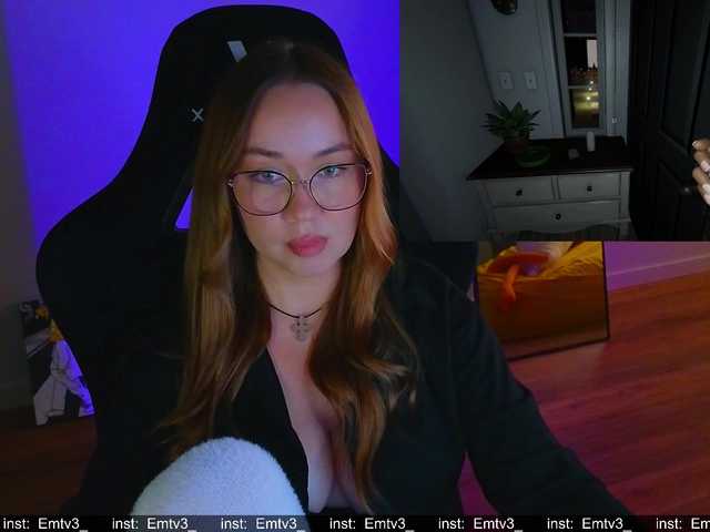 Emili1- live webcam show