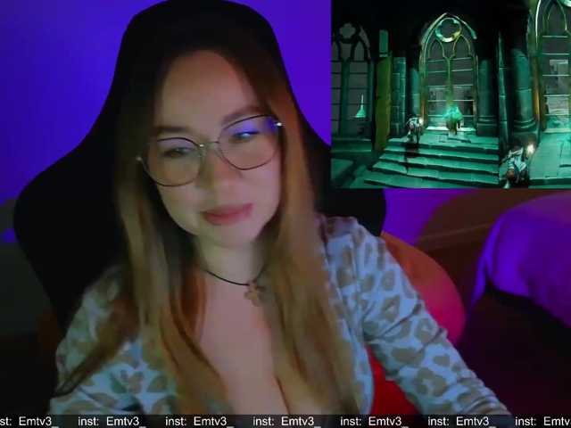 Emili1- live cam on BongaCams