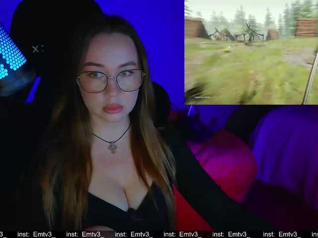 Emili1- live cam on BongaCams