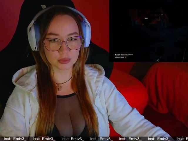 Emili1- live cam on BongaCams