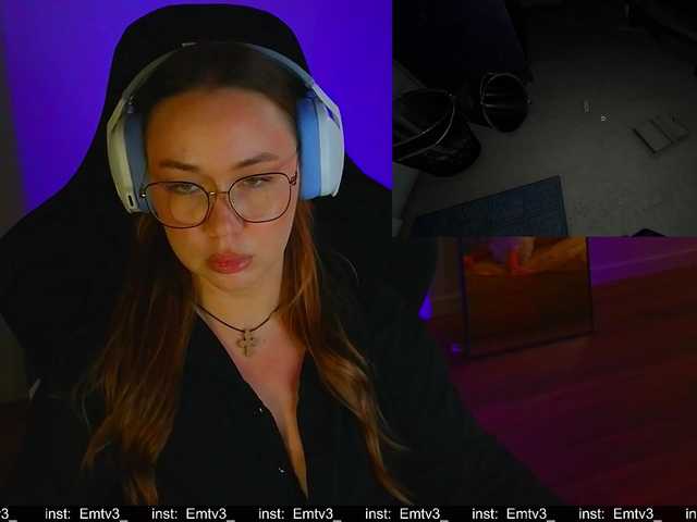 Emili1- live webcam show