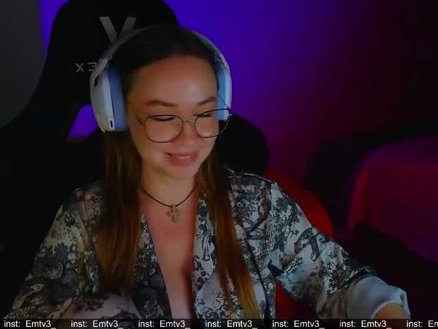Emili1- live cam preview