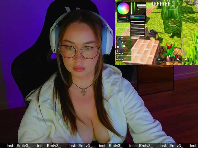 Emili1- live webcam show