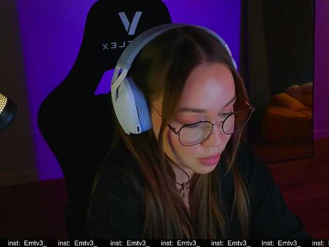 Emili1-