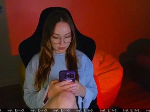 Emili1- live cam preview