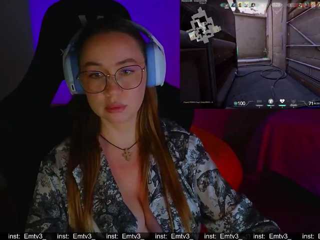 Emili1- live cam preview