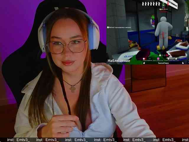 Emili1- Emili1-