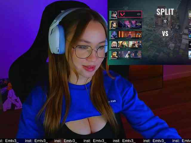 Emili1- Sex Cam Show