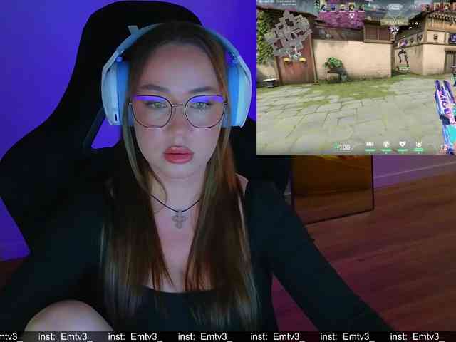 Emili1- Emili1-