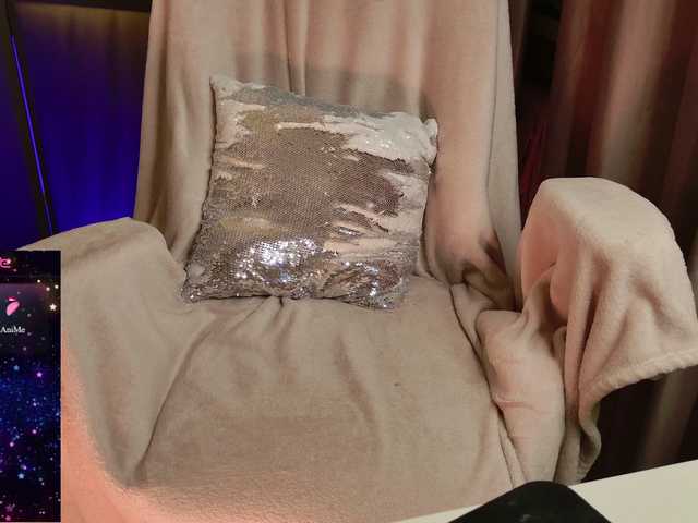 Pink-Donut live cam