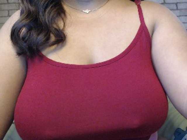 komurasaki live cam on BongaCams