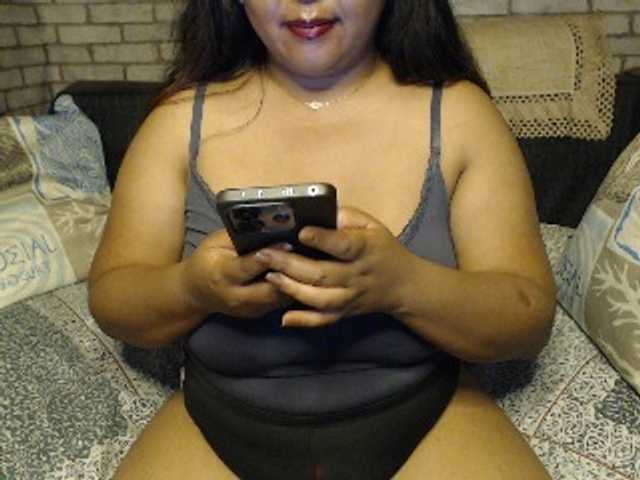 Komurasaki live cam on BongaCams