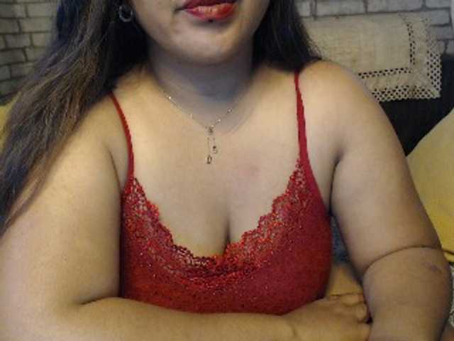 komurasaki live cam on BongaCams