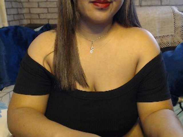 le modèle komurasaki est en webcam porno dans un show sur le site bongacams, il possède les tags suivants: Asian,Brunette,Shaved