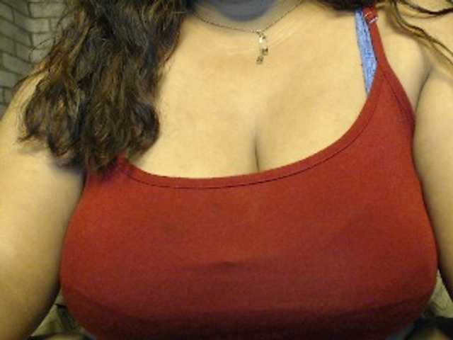 Camgirl komurasaki sur Bongacams