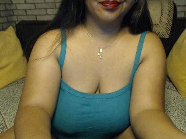 komurasaki live cam on BongaCams