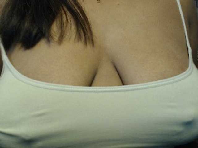 komurasaki live cam on BongaCams
