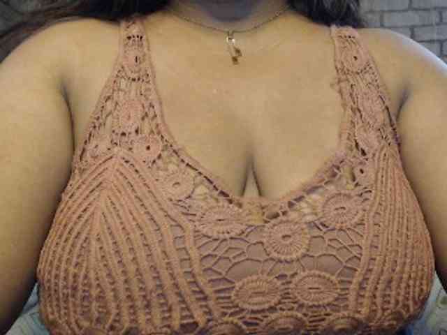 komurasaki Live Webcam on BongaCams