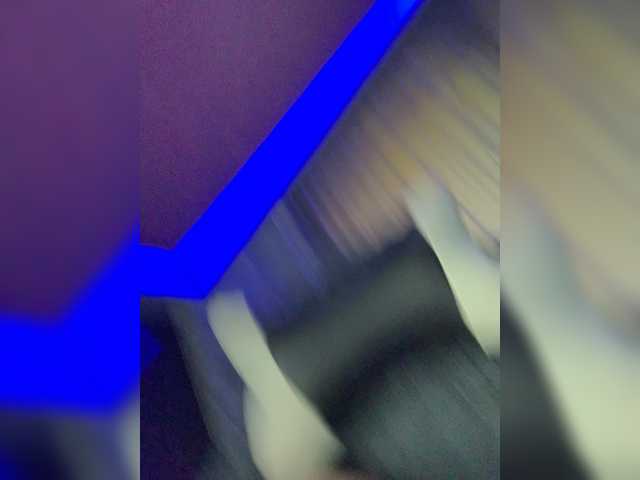 MaidenCrystal live cam on BongaCams