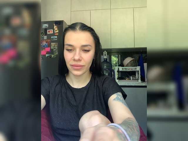 maidencrystal live sex