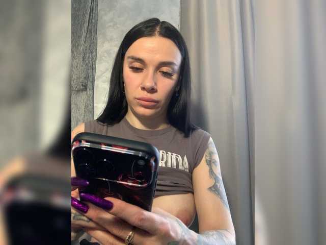 maidencrystal live sex